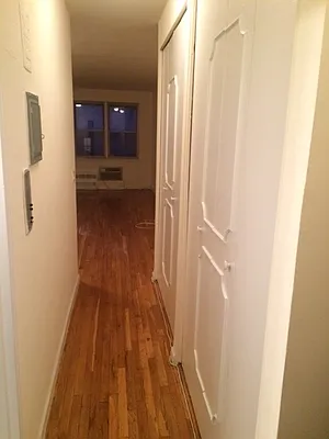 Rented by Eric Goodman Realty Corp | media 9