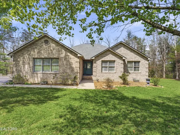 55 Rocky Ln, Crossville, TN 38571