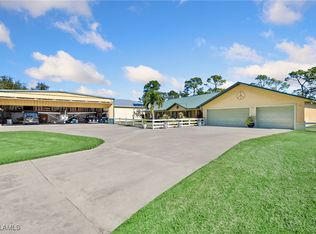 18812 Baseleg Ave, North Fort Myers, FL 33917