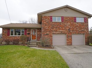 2063 Townhill Dr, Cincinnati, OH 45238