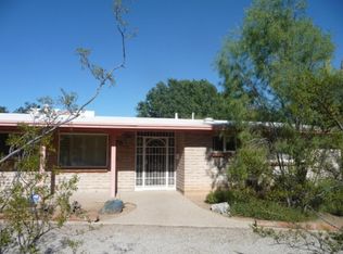 6401 E Shepherd Hls, Tucson, AZ 85710