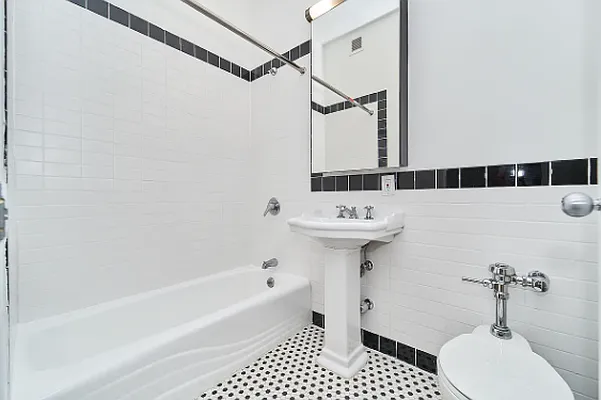 Rented by Living New York | media 6