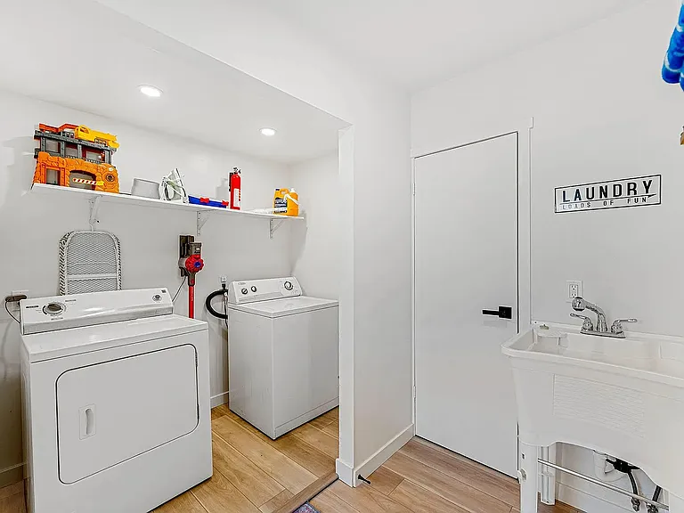 813 Castillo St — Photo 10