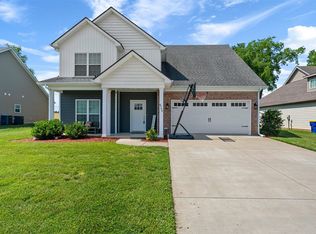 8724 Merrill Cir, Bowling Green, KY 42104