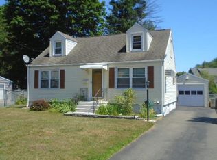 39 Guilford Ct, New Haven, CT 06512