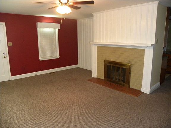 3rd image of 94 Franklin St