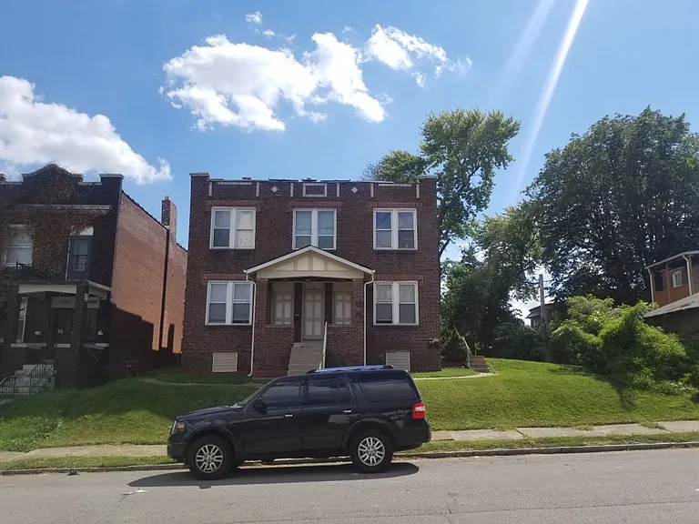 3728 Winnebago St #1 — Photo 1