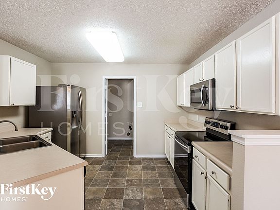 4th image of 12121 Belfry Dr