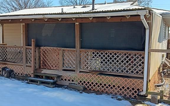 4th image of 8523 Hume Ave