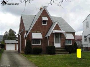 6409 Monmouth Rd, Cleveland, OH 44129