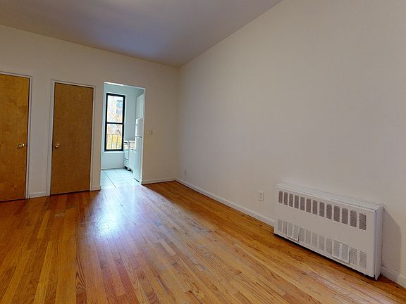 3rd image of 337 E 90th St APT 4B