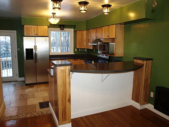 2nd image of 3422 Wonderview Dr
