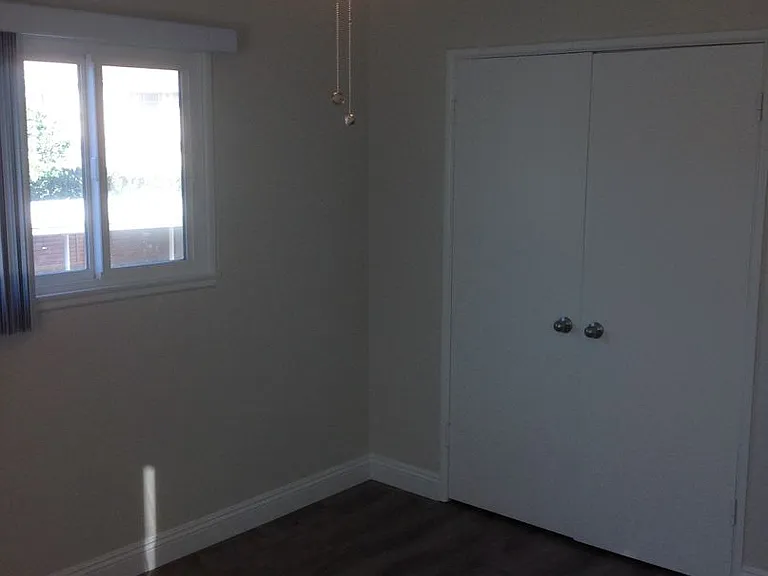 1131 W Duarte Rd — Photo 8