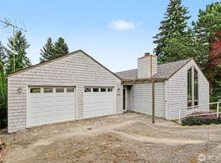 6186 NE 195th Ct, Kenmore, WA 98028