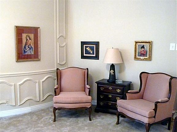 3rd image of 6306 Diamond Head Cir APT 205