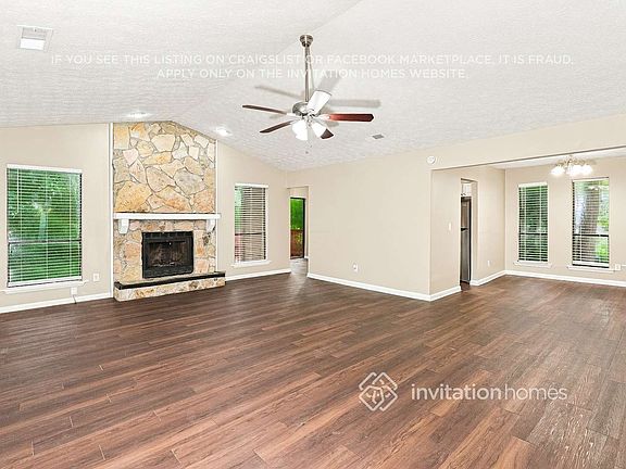 3rd image of 2399 Stonebridge Ln