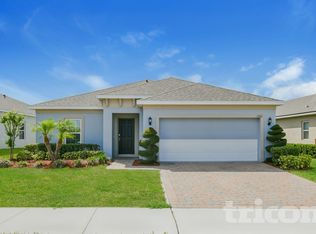 1266 Stratton Ave, Groveland, FL 34736