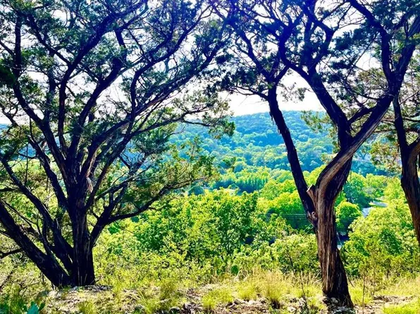 155 Coker Rd, Kerrville, TX 78028
