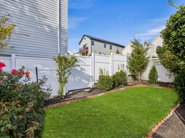 53 Cottage Street image 19 of 21