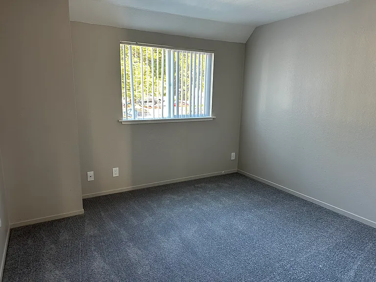 Rosedale Apartments — Photo 21