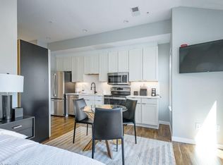 1716 17th St NW #301, Washington, DC 20009