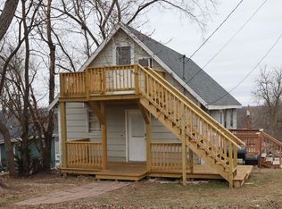 807 E Walnut St, Ozark, MO 65721