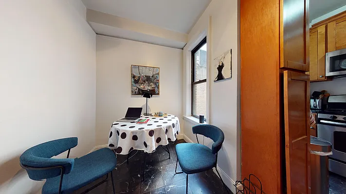 Rented by Bond New York | media 8