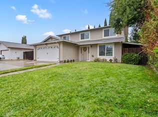 670 Devonshire Dr, Dixon, CA 95620