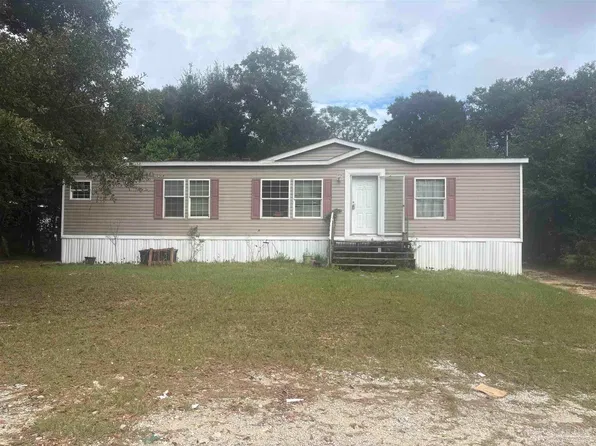 6114 Louisville Ave, Pensacola, FL 32526