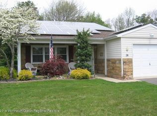 34 Banbury Ave, Manchester, NJ 08759