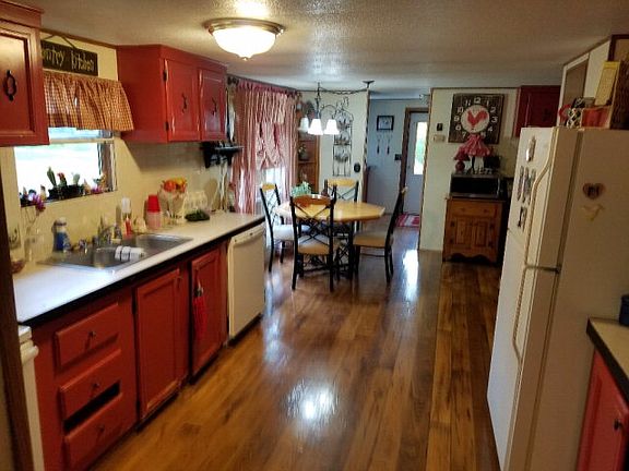 4th image of 255 Private Road 6453