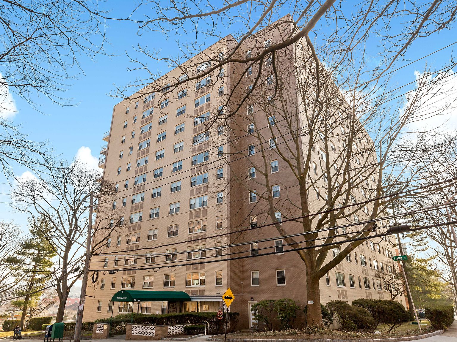 30 Lake St, White Plains, NY 10601 Zillow