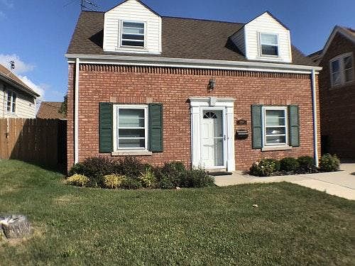1st image of 5819 N Canfield Ave