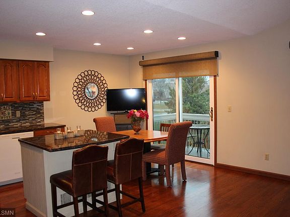 4th image of 6652 Jonquil Way