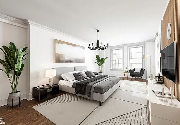 5th image of 1016 5th Ave #7C
