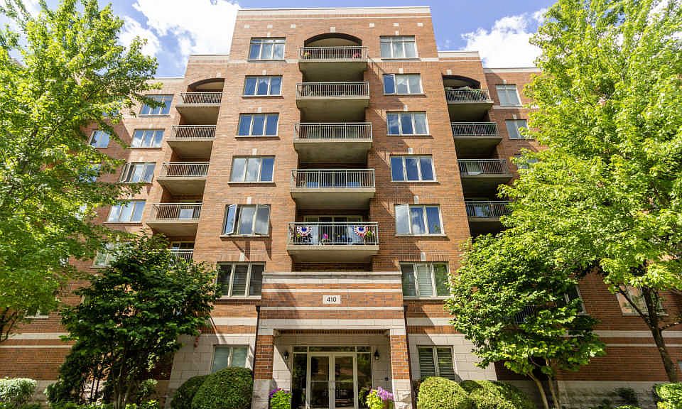 1st image of 410 Western Ave #503