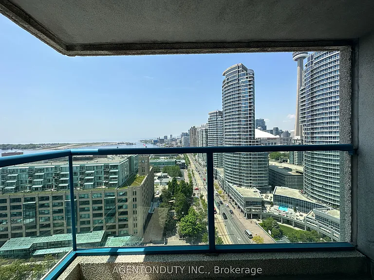 77 Harbour Sq #2711 — Photo 19