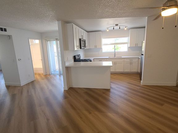 3rd image of 3101 Eagle Rock Blvd #928