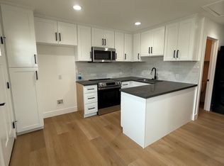 2302 E Ward Ter #B, Anaheim, CA 92806