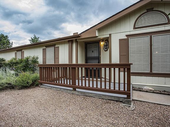 3rd image of 120 S Birchwood Cir