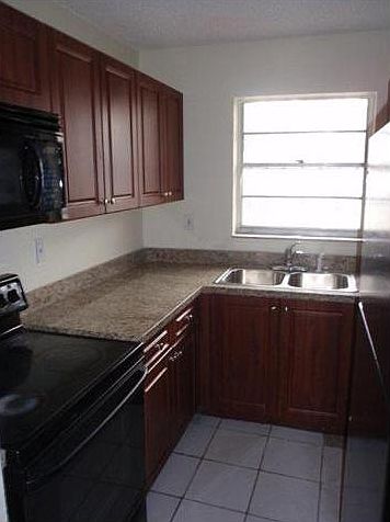 2nd image of 126 NW 61st St
