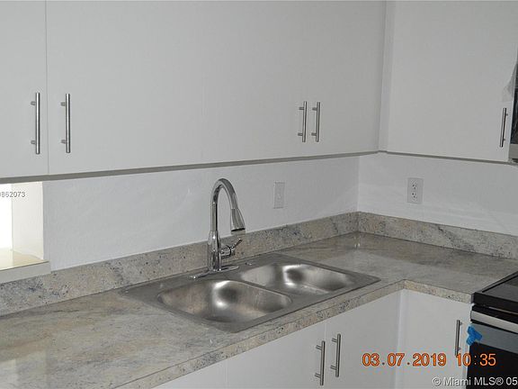 3rd image of 5625 W 20th Ave APT 113