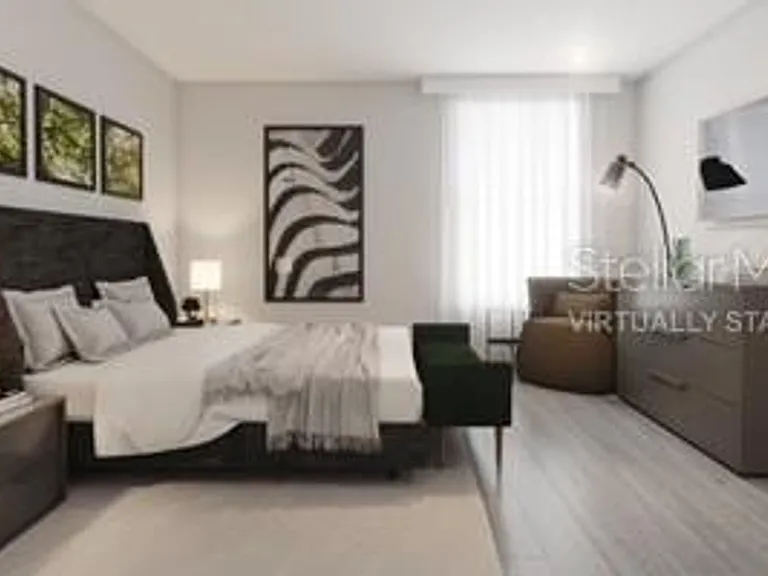 544 N Bumby Ave #2 — Photo 10