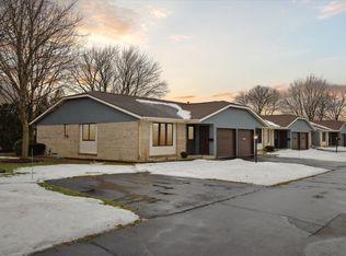 3170 Beechnut Ln #18, Hudsonville, MI 49426