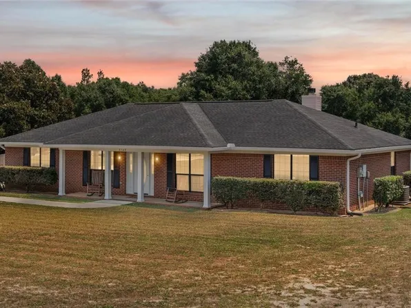 3549 Sandy Oaks Dr, Saraland, AL 36571