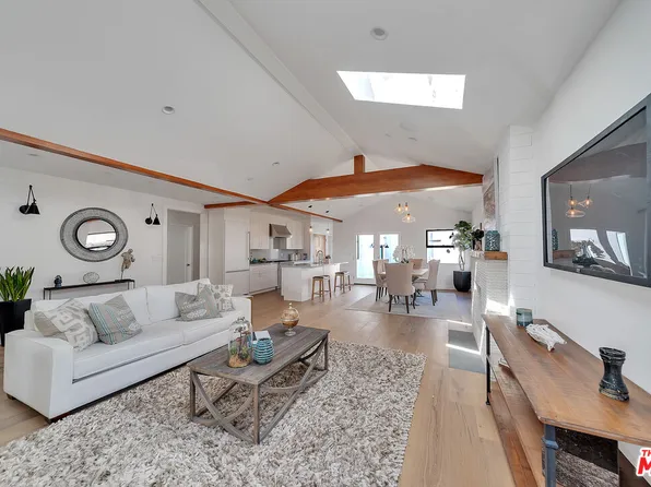 2415 Cloverfield Blvd #A, Santa Monica, CA 90405