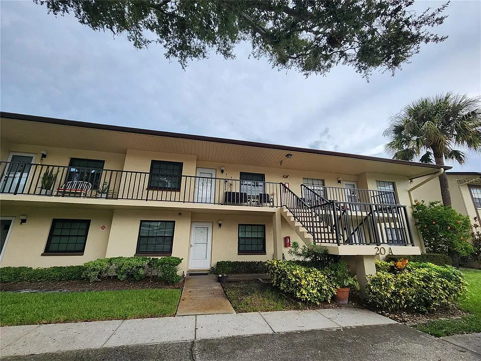 2400 Winding Creek Blvd #20-A