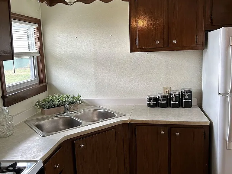 1339 N County Rd — Photo 13