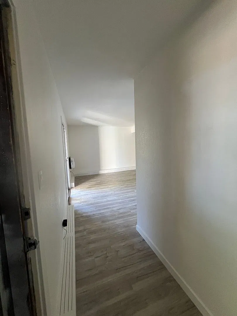 Fort Logan South Denver 2/1 Condo Renovation complete! — Photo 3