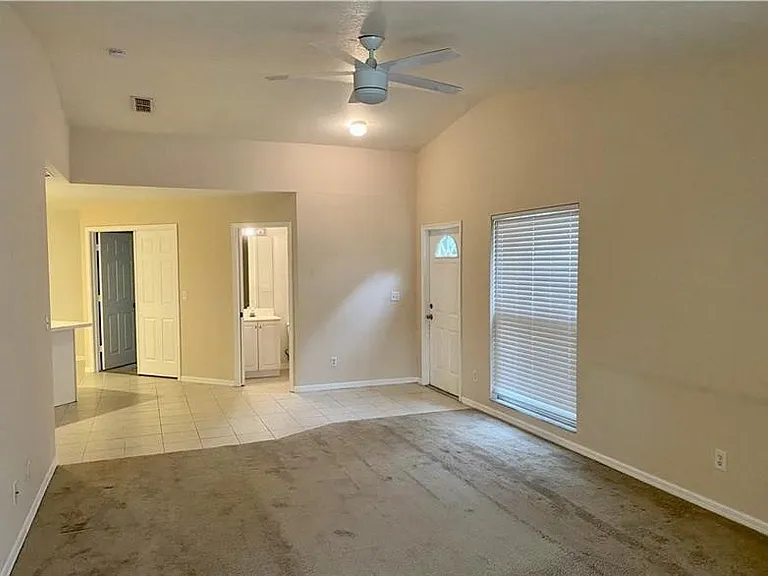12349 Londonderry Ln — Photo 6